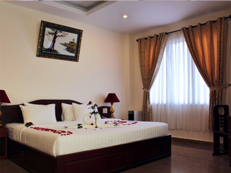 MAI VANG HOTEL